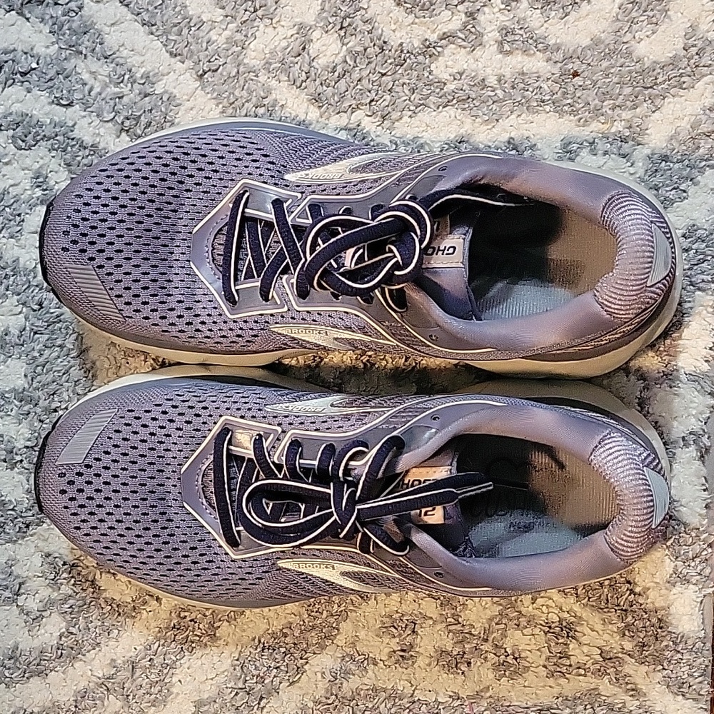 Brooks Ghost 12 running shoes 👟